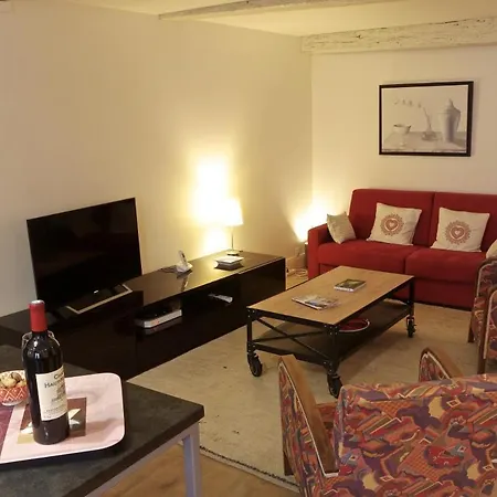 Apartment Sauvageau - 1 Chambre Avec Parking *